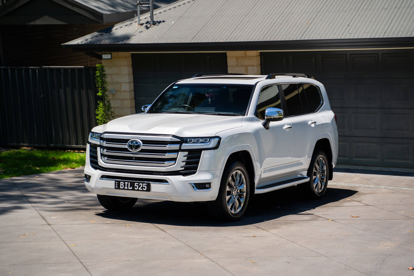 Toyota LandCruiser after a wash with Clarity Shampoo - removes grime while leaving deep gloss and zero water spots.